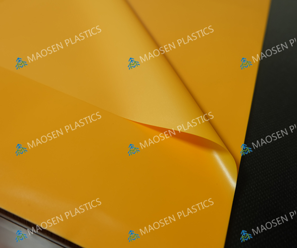 ��ɫ��͸��Ĥ