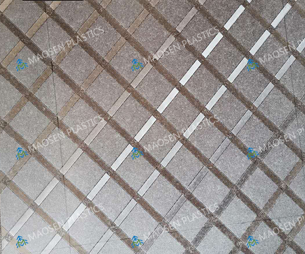 PVCѹ��ˮ����